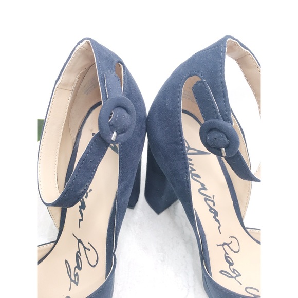 Block-Heel Platform Sandals - Picture 5 of 9